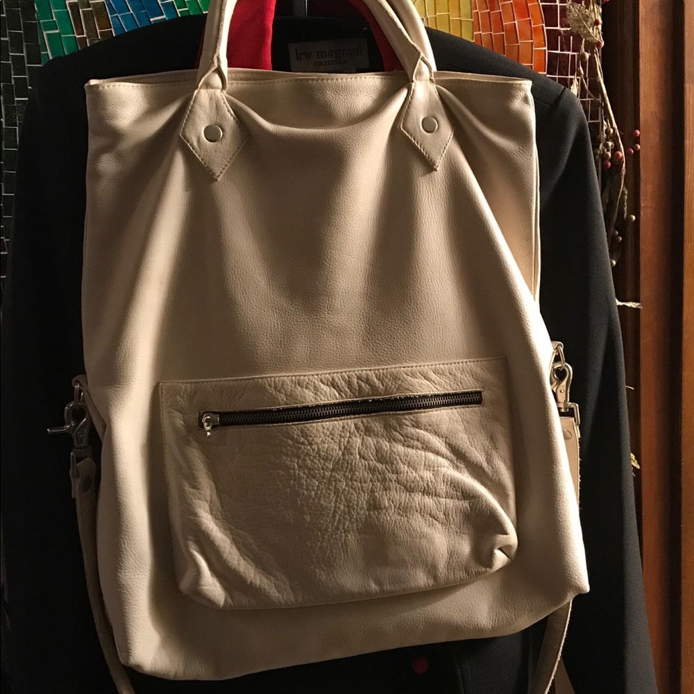 ALLISON BURNS DELUXE LEATHER SHOULDER BAG